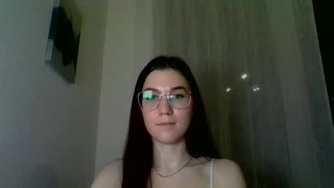 Snapshot of katie_foxi chatting on March 5, 2025, 6:12 pm katie_foxi online show from March 5, 2025, 6:12 pm