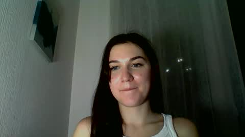 Snapshot of katie_foxi chatting on October 17, 2025, 8:44 pm katie_foxi online show from October 17, 2025, 8:44 pm