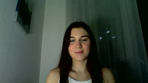 katie_foxi online show from October 29, 2025, 4:20 pm