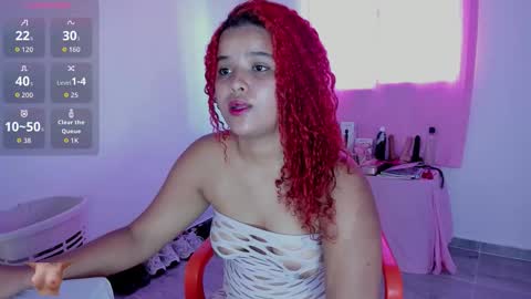 katie_perry18 online show from October 26, 2025, 6:03 pm