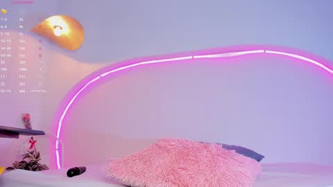 Snapshot of katiepeach_ chatting on March 8, 2025, 3:45 pm Katy IGPeach kat666 online show from March 8, 2025, 3:45 pm