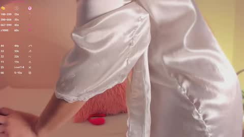 Snapshot of katiepeach_ chatting on October 6, 2025, 11:51 am Katy IGPeach kat666 online show from October 6, 2025, 11:51 am