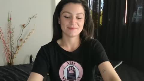 Snapshot of katlopez19 chatting on February 20, 2025, 9:20 pm katalina online show from February 20, 2025, 9:20 pm