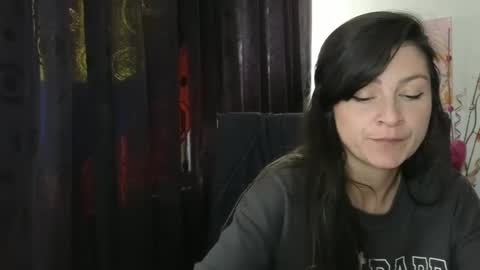 Snapshot of katlopez19 chatting on September 11, 2025, 4:18 pm katalina online show from September 11, 2025, 4:18 pm