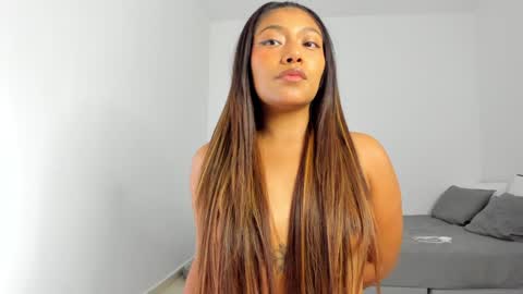 Snapshot of katnees_correa chatting on January 7, 2025, 1:03 pm Follow me on instagram and twitter as correaktnees online show from January 7, 2025, 1:03 pm