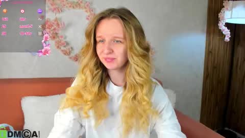 Snapshot of katrina_bail chatting on September 24, 2025, 12:36 am Katrina Bail online show from September 24, 2025, 12:36 am