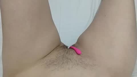 Snapshot of katrinna_arinna chatting on January 7, 2025, 2:20 am katrina dont forget to give me thumbs up online show from January 7, 2025, 2:20 am