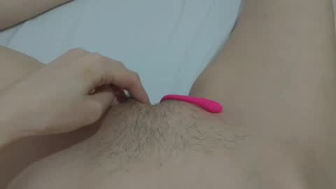 Snapshot of katrinna_arinna chatting on January 16, 2025, 8:36 pm katrina dont forget to give me thumbs up online show from January 16, 2025, 8:36 pm