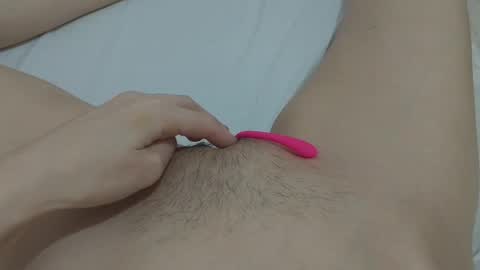 Snapshot of katrinna_arinna chatting on January 19, 2025, 7:15 pm katrina dont forget to give me thumbs up online show from January 19, 2025, 7:15 pm