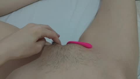 Snapshot of katrinna_arinna chatting on January 22, 2025, 12:38 pm katrina dont forget to give me thumbs up online show from January 22, 2025, 12:38 pm