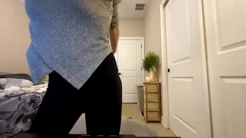 Snapshot of kattnip44 chatting on October 9, 2025, 3:21 pm Josie live show Tuesday Wednesday and Thursday online show from October 9, 2025, 3:21 pm