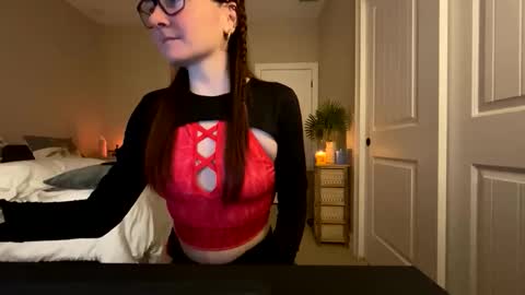 Snapshot of kattnip44 chatting on November 26, 2025, 10:44 pm Josie live show Tuesday Wednesday and Thursday online show from November 26, 2025, 10:44 pm
