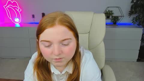 Snapshot of katty_rose8 chatting on September 13, 2025, 12:05 pm Katty online show from September 13, 2025, 12:05 pm