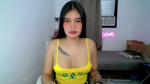 Snapshot of kattymylove chatting on December 14, 2025, 10:20 am katty online show from December 14, 2025, 10:20 am