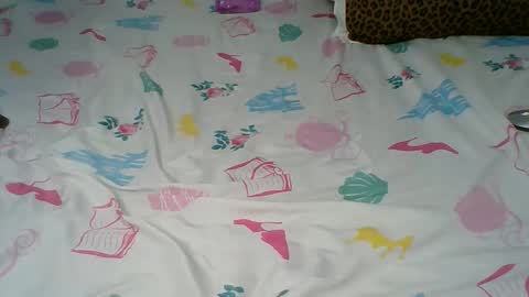 kattyse online show from October 10, 2025, 8:13 am