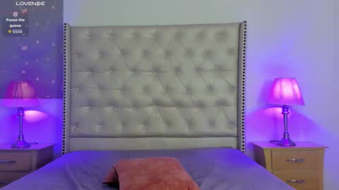 Snapshot of katy_lovejk chatting on October 25, 2025, 2:35 pm katy_lovejk online show from October 25, 2025, 2:35 pm