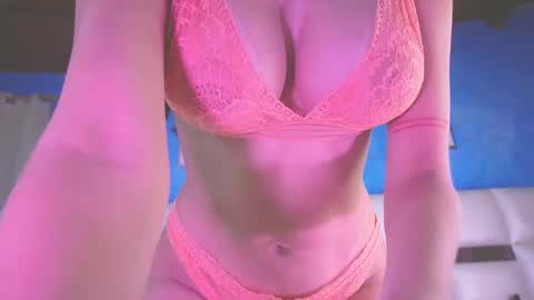 Snapshot of katy_rios_ chatting on March 4, 2025, 12:55 pm Katy online show from March 4, 2025, 12:55 pm