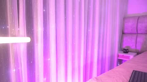 Snapshot of katy_rios_ chatting on November 27, 2025, 11:56 am Katy online show from November 27, 2025, 11:56 am