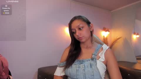 Snapshot of katy_sweet19 chatting on January 14, 2025, 3:26 pm Katy online show from January 14, 2025, 3:26 pm