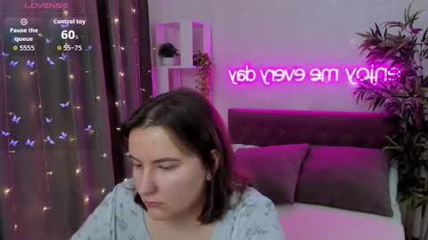 Snapshot of katyaneilson chatting on September 28, 2025, 3:23 am Kate online show from September 28, 2025, 3:23 am