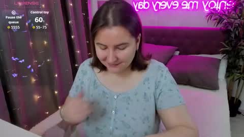 Snapshot of katyaneilson chatting on October 8, 2025, 4:32 am Kate online show from October 8, 2025, 4:32 am