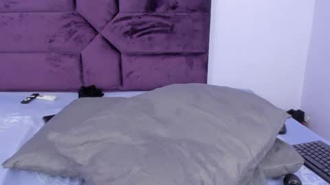 KATY online show from December 7, 2024, 6:04 pm