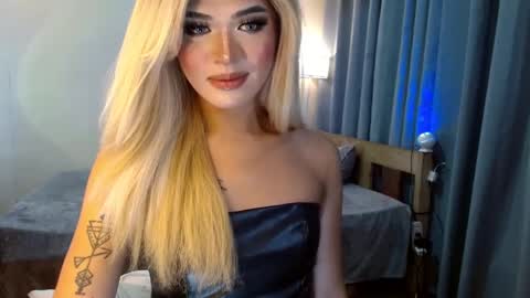 Snapshot of katykiat chatting on February 28, 2025, 11:36 am katykiat online show from February 28, 2025, 11:36 am