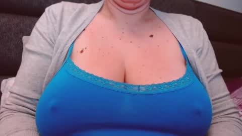 Katy online show from December 6, 2024, 7:21 am