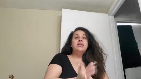 Kaur Noir online show from January 30, 2025, 1:53 pm