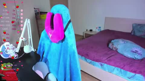 Kira-chan  online show from January 19, 2025, 2:17 pm