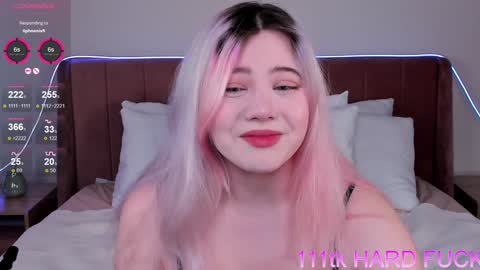 Snapshot of kawaii_yuki chatting on January 13, 2025, 8:37 am Yuki  online show from January 13, 2025, 8:37 am