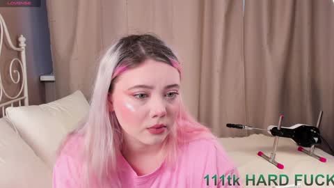 Snapshot of kawaii_yuki chatting on January 20, 2025, 8:41 am Yuki  online show from January 20, 2025, 8:41 am