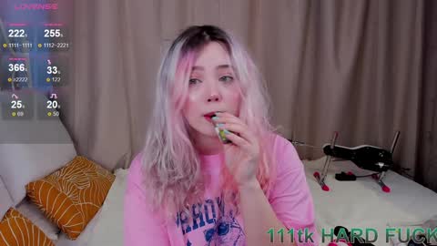 Snapshot of kawaii_yuki chatting on January 23, 2025, 8:46 am Yuki  online show from January 23, 2025, 8:46 am