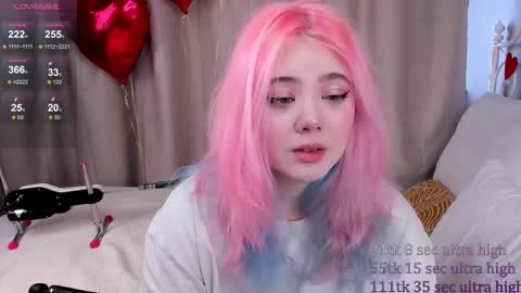 Snapshot of kawaii_yuki chatting on February 11, 2025, 8:48 am Yuki  online show from February 11, 2025, 8:48 am