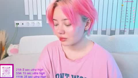 Snapshot of kawaii_yuki chatting on October 13, 2025, 6:57 am Yuki  online show from October 13, 2025, 6:57 am