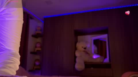 Kayla  online show from March 8, 2025, 12:44 am