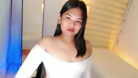 Snapshot of kayleepinay chatting on February 13, 2025, 4:22 am Y O U R F U T U R E K A Y L E E online show from February 13, 2025, 4:22 am