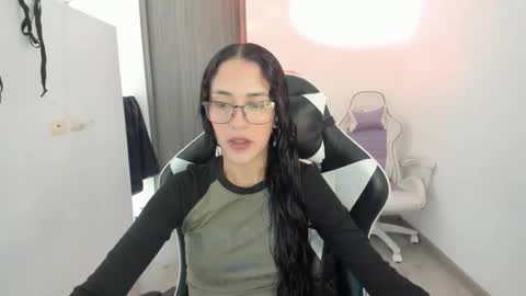 kaylie online show from November 13, 2025, 4:39 pm