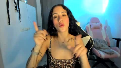 kaylie online show from November 18, 2025, 11:15 pm