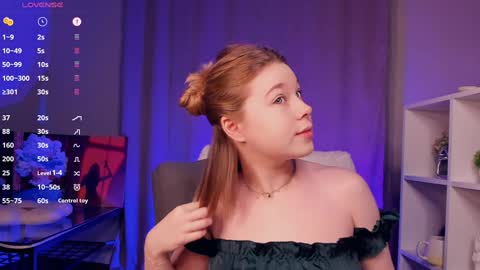 Hi Im Arina 3 online show from November 30, 2025, 7:45 am