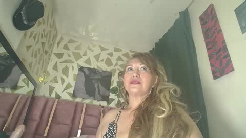 KAZSANDRAH online show from September 14, 2025, 5:23 pm