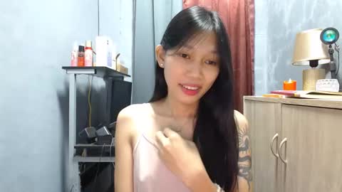 Its me Cora online show from September 15, 2025, 4:12 am