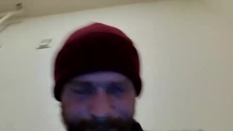 Snapshot of kdogluke chatting on October 5, 2025, 9:18 am kdogluke online show from October 5, 2025, 9:18 am