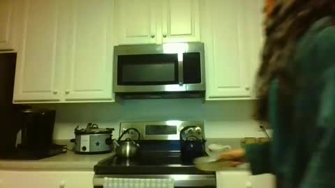 Snapshot of keephimcum69me chatting on December 8, 2024, 10:30 am Keephimcum69me online show from December 8, 2024, 10:30 am