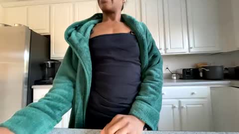 Snapshot of keephimcum69me chatting on January 12, 2025, 3:03 pm Keephimcum69me online show from January 12, 2025, 3:03 pm