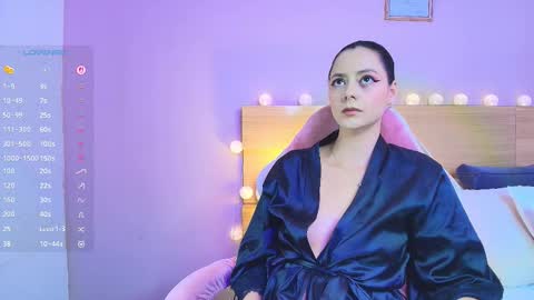 Keidance online show from December 3, 2025, 7:45 pm