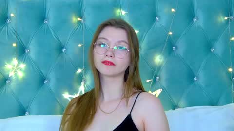 Snapshot of keiraace chatting on December 27, 2024, 12:50 am Keira online show from December 27, 2024, 12:50 am