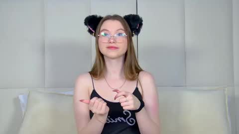 Snapshot of keiraace chatting on January 12, 2025, 6:05 pm Keira online show from January 12, 2025, 6:05 pm