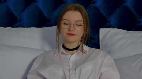 Snapshot of keiraace chatting on February 21, 2025, 12:49 am Keira online show from February 21, 2025, 12:49 am