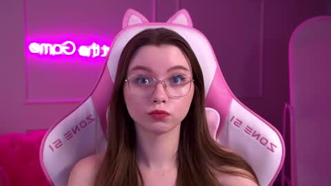 Snapshot of keiraace chatting on February 22, 2025, 1:13 pm Keira online show from February 22, 2025, 1:13 pm